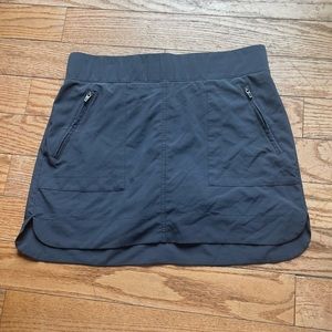 KYODAN navy blue size medium skirt, skort zipper pockets elastic waist
